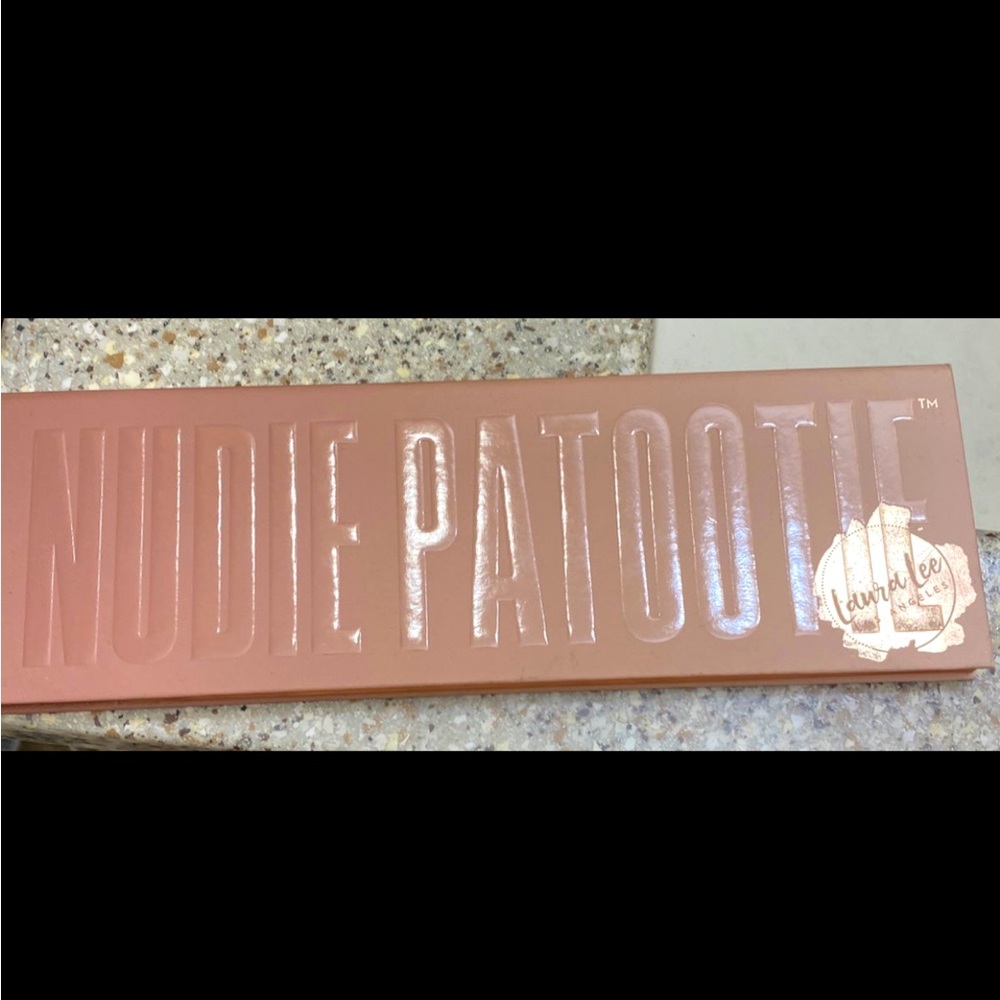 Laura Lee palette